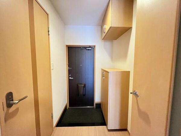 玄関(玄関)