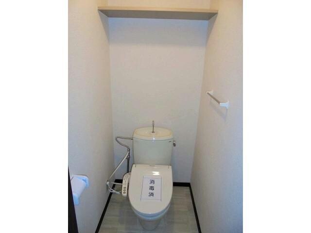 物件内観写真6　(室内写真は別部屋の写真です。)