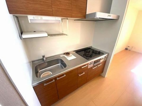 キッチン(室内写真は別部屋の写真です。)