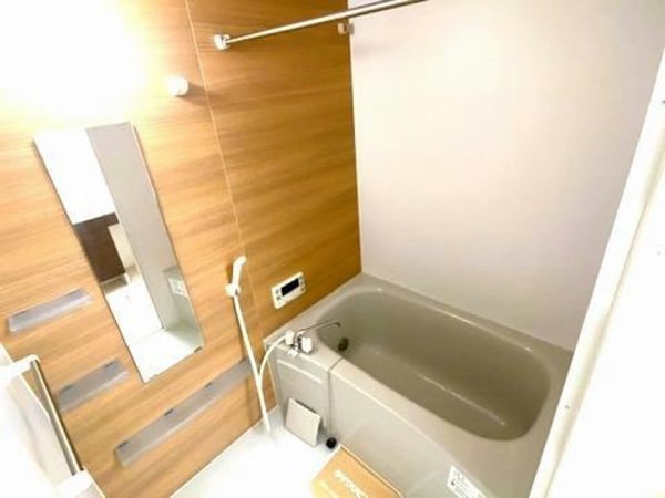 浴室(室内写真は別部屋の写真です。)