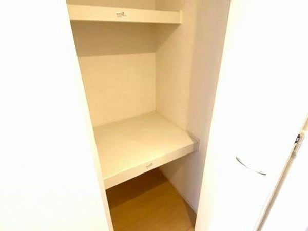 収納(室内写真は別部屋の写真です。)