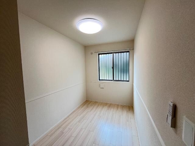 物件内観写真5　(室内)