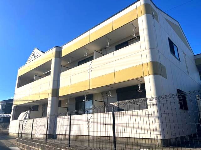 物件外観写真1　(外観写真（昼）)