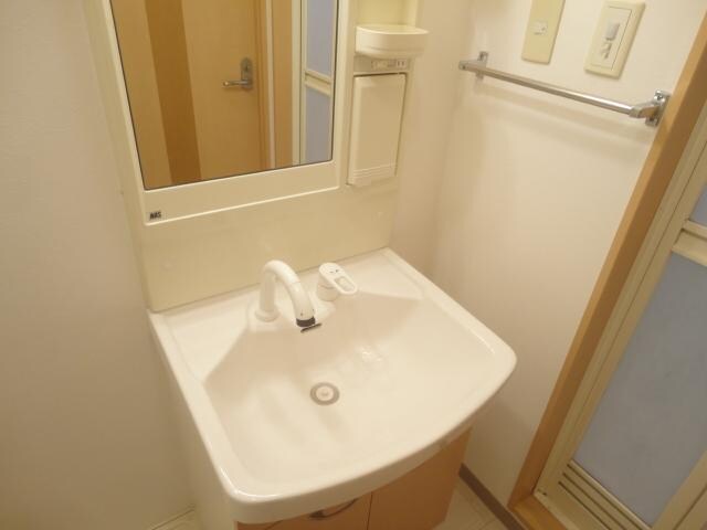 物件内観写真21　(洗髪洗面化粧台)