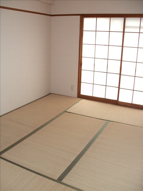 物件内観写真10　(和室)