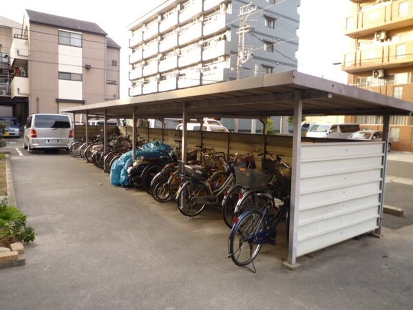 建物設備(自転車置き場)