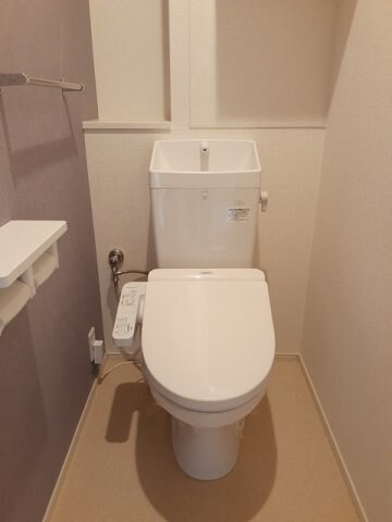 物件内観写真12　(トイレも気になるポイント)