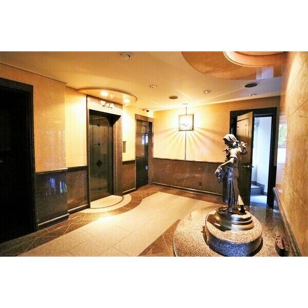 ロビー・ラウンジ