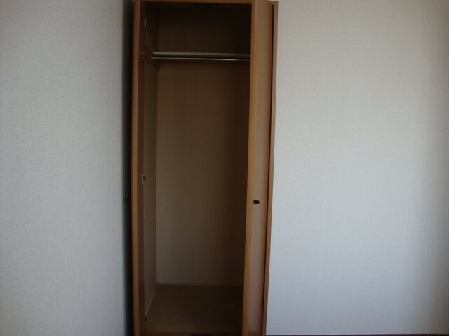 物件内観写真18　(収納)