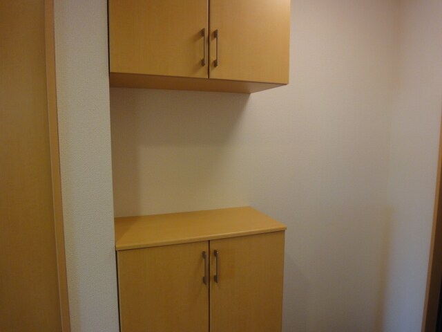 物件内観写真28　(下足箱)