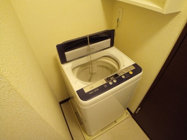 物件内観写真14　(洗濯機)