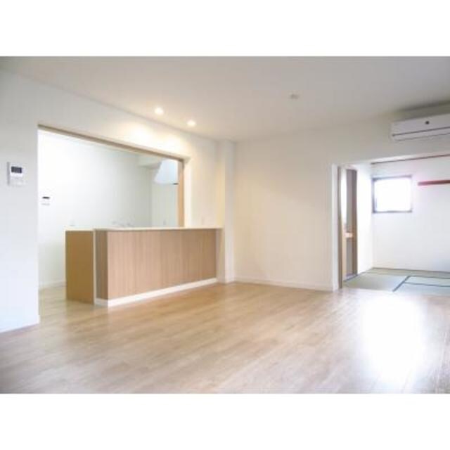 物件内観写真7　(※写真は同タイプ住戸です。)