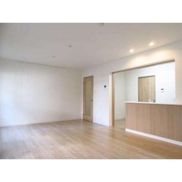 物件内観写真8　(※写真は同タイプ住戸です。)