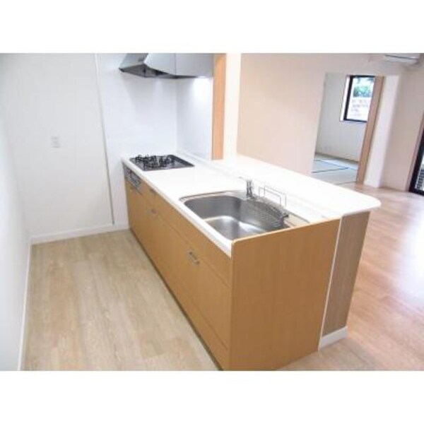 キッチン(※写真は同タイプ住戸です。)