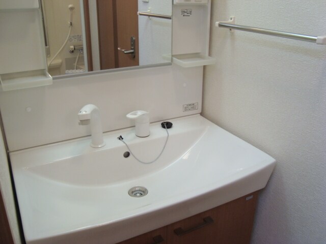 物件内観写真5　(洗面)