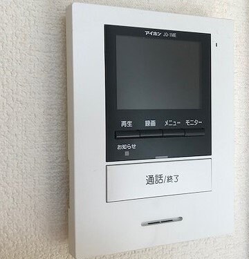 物件内観写真8　(モニター付きインターホン)