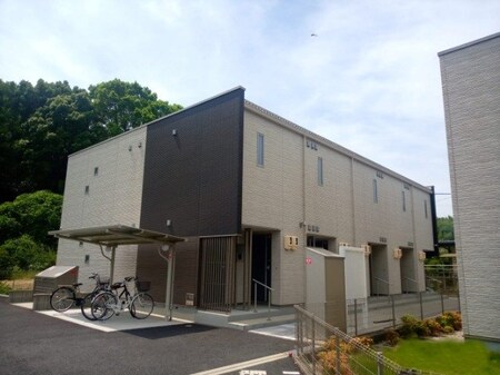 クレイノ本町南外観写真