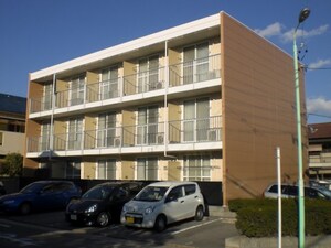 レオパレスアルカディア２外観写真