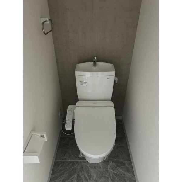 物件内観写真8　(室内写真は別部屋の写真です。)