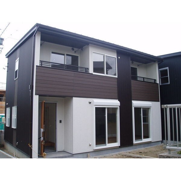 物件外観写真1　(別棟の外観です)