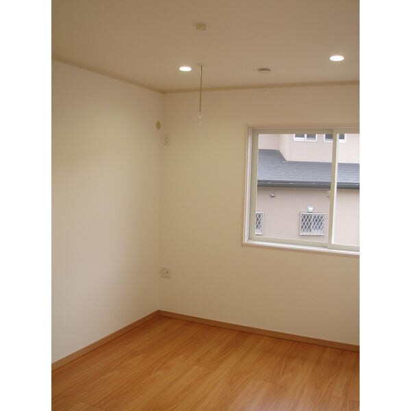 物件内観写真3　(室内写真は別部屋の写真です。)