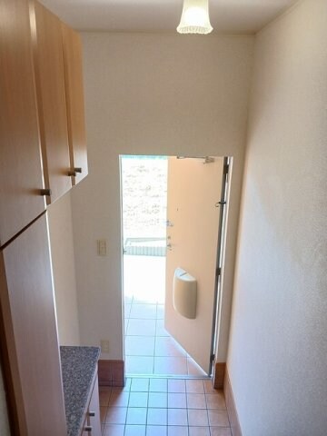 物件内観写真4　(毎日通る玄関はこちらです)