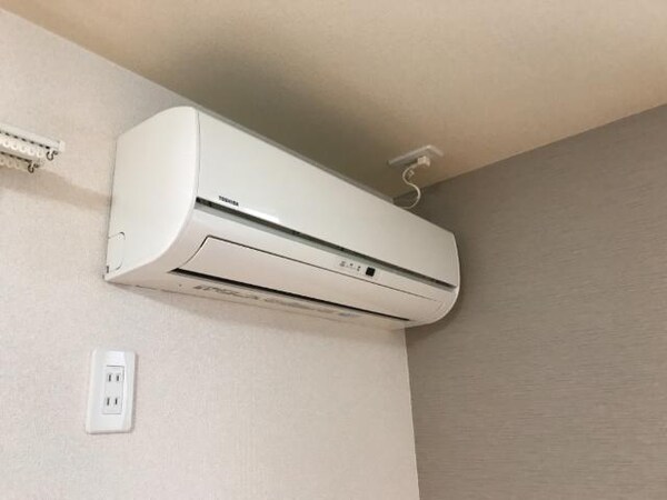 建物設備(エアコン)