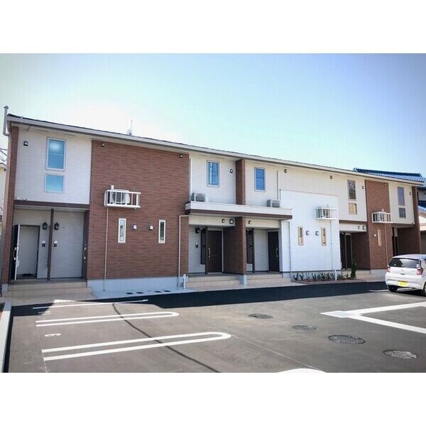 物件外観写真1　(外観も気になるポイント)