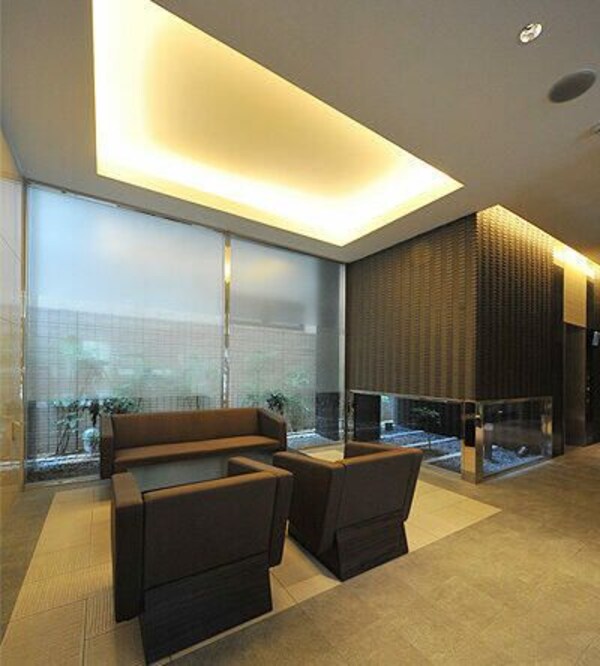 ロビー・ラウンジ