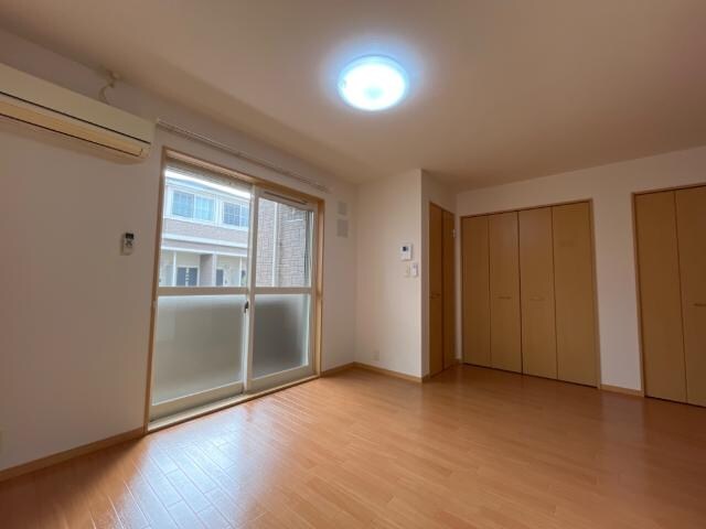 物件内観写真14　(リビング（イメージ）)