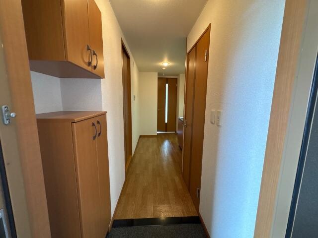 物件内観写真19　(玄関)