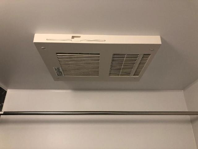 物件内観写真11　(浴室乾燥機)