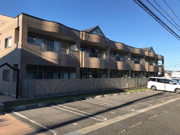 建物設備(外観写真（昼）)