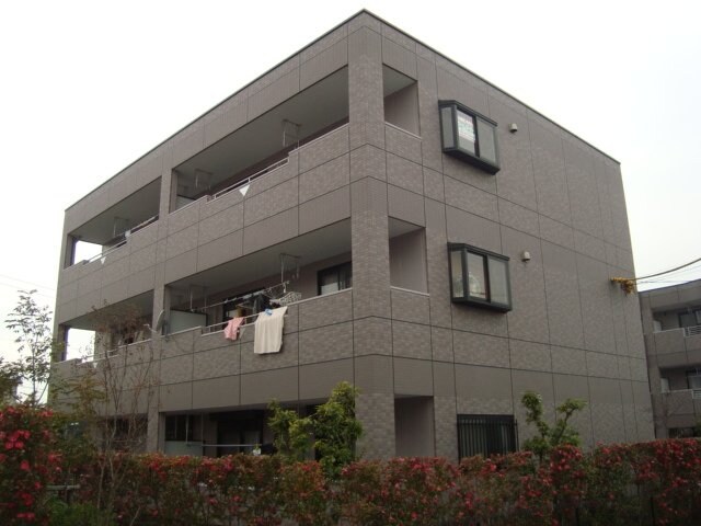 物件外観写真1　(外観写真（昼）)