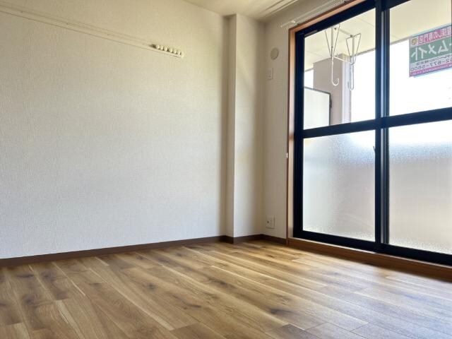 物件内観写真7　(南洋室)