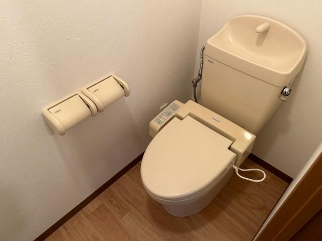 物件内観写真16　(トイレ)