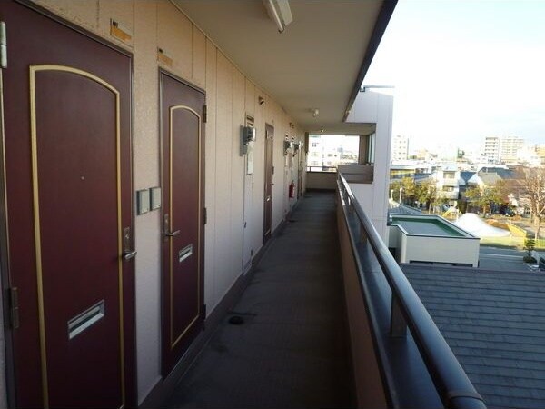 ロビー・ラウンジ