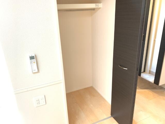 物件内観写真16　(収納)