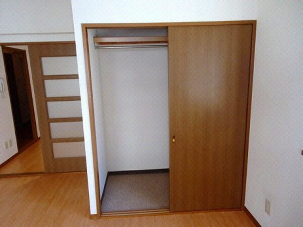 収納(室内写真は別部屋の写真です。)