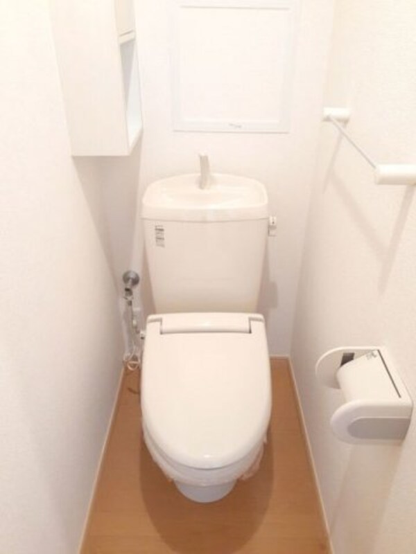 トイレ(落ち着いたトイレです)