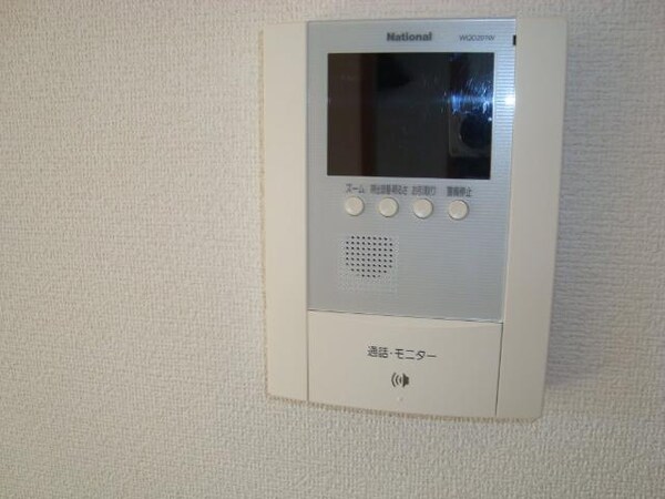 内装他(カメラ付インターホン)