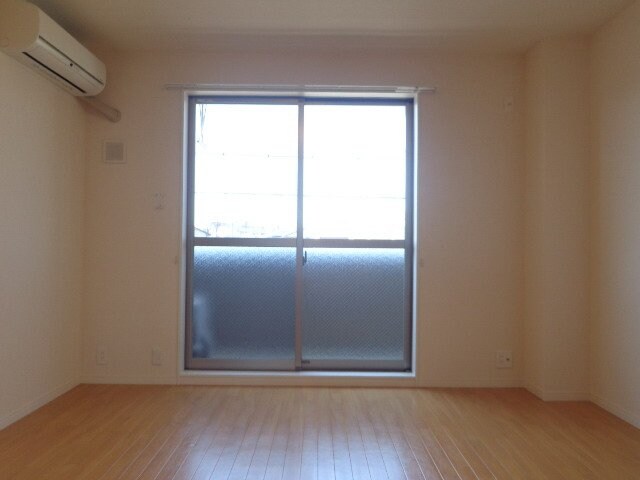 物件内観写真9　(洋室)