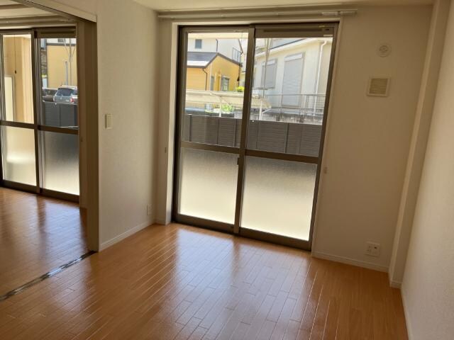 物件内観写真11　(室内)