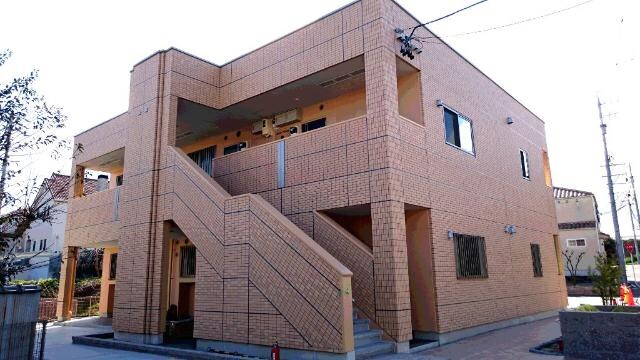 物件外観写真3　(外観写真（昼）)