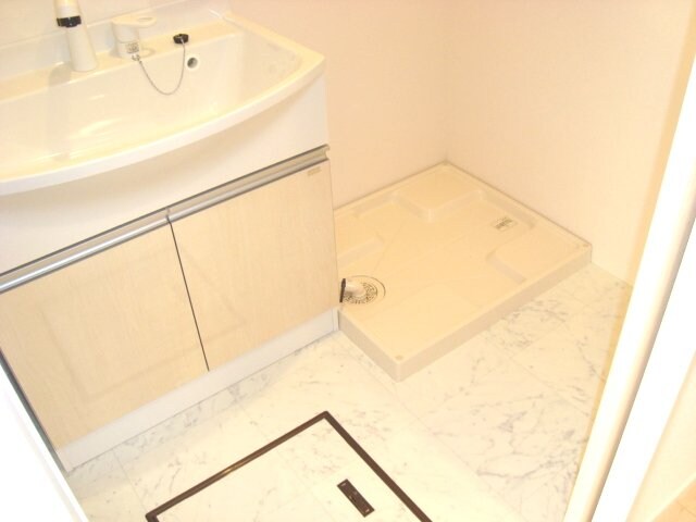 物件内観写真17　(脱衣所)