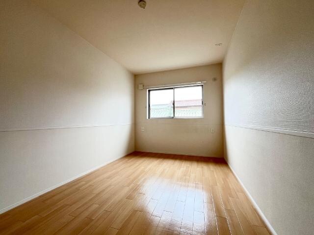 物件内観写真16　(室内)