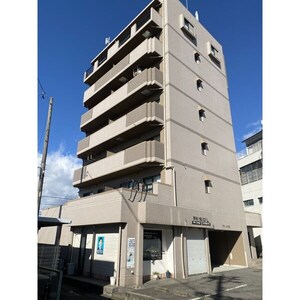 ドミール本笠寺外観写真