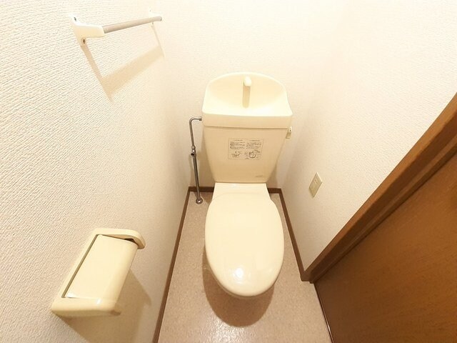 物件内観写真7　(トイレもきれいです)