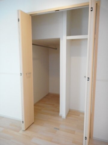 物件内観写真7　(専用の収納スペースです)