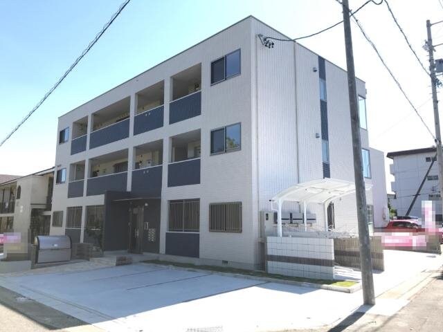 物件外観写真1　(外観写真（昼）)